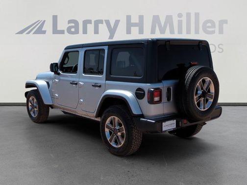 2023 Jeep Wrangler 4-Door Sahara 4x4