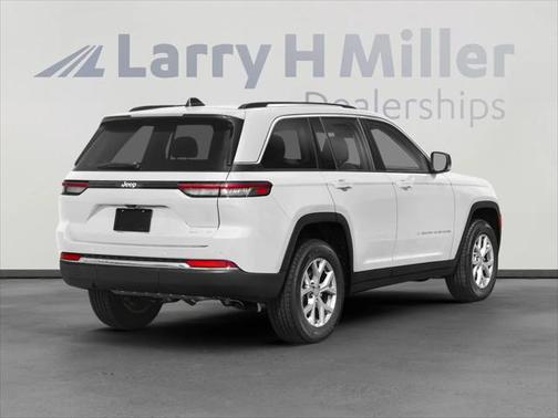 2023 Jeep Grand Cherokee Laredo 4x4