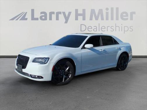 2022 Chrysler 300 S