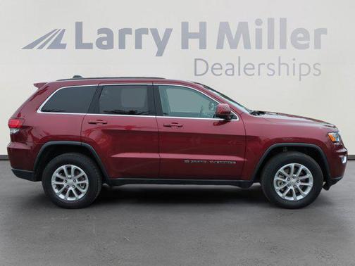 2022 Jeep Grand Cherokee Laredo