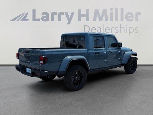 2025 Jeep Gladiator Nighthawk