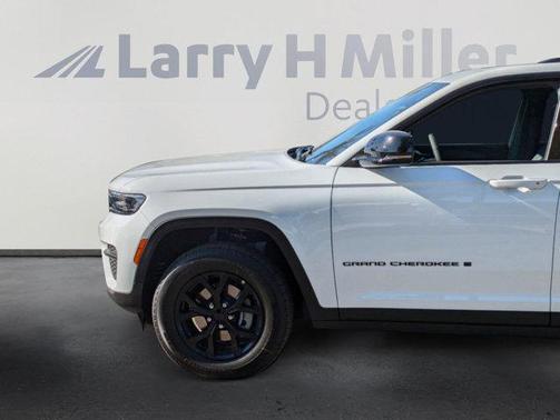 2025 Jeep Grand Cherokee Altitude