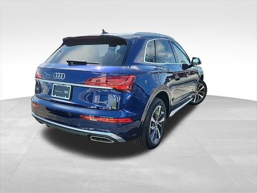 2022 Audi Q5 Premium 45 TFSI S line quattro S tronic