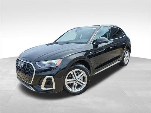 2023 Audi Q5 Premium Plus 55 TFSI e S line quattro S tronic