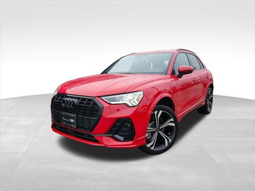 2023 Audi Q3 Premium Plus 45 TFSI S line quattro Tiptronic
