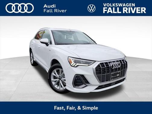 2025 Audi Q3 Premium 45 TFSI S line quattro Tiptronic