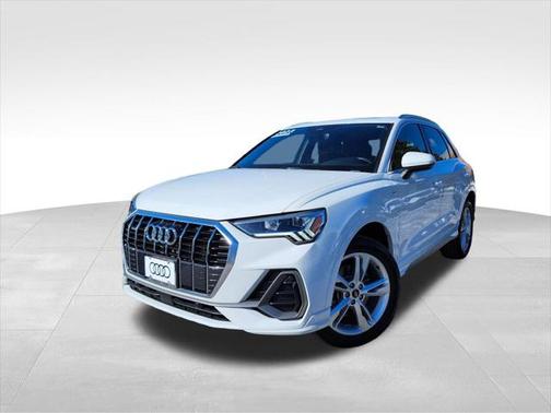 2023 Audi Q3 Premium 45 TFSI S line quattro Tiptronic