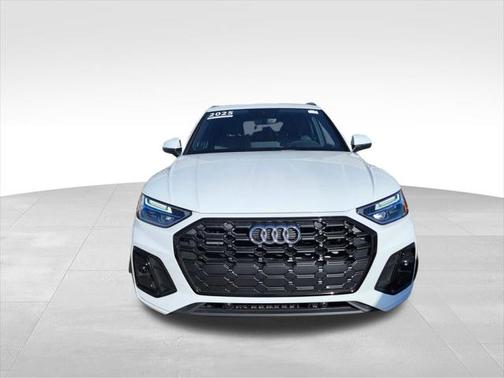 2025 Audi Q5 Premium 45 TFSI S line quattro