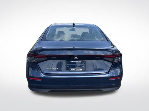 Canyon 2026 Honda Accord SE