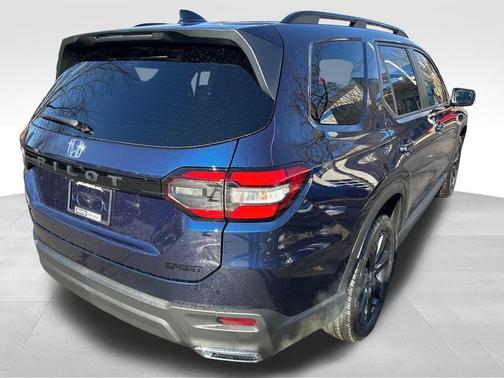 2025 Honda Pilot Sport