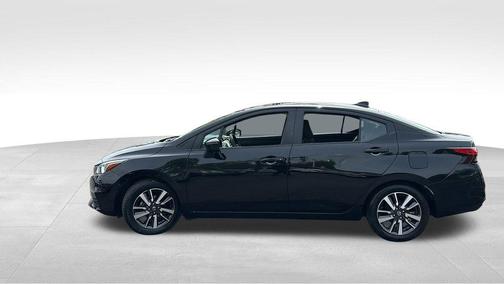 2021 Nissan Versa 1.6 SV