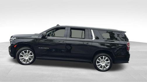 2023 Chevrolet Suburban High Country