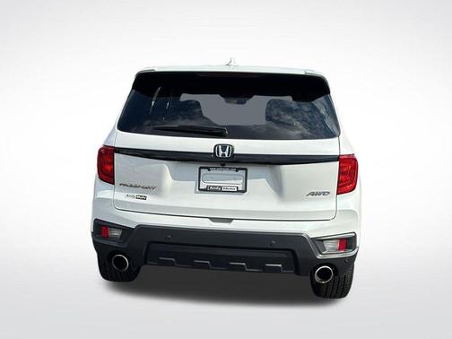 Platinum White Pearl 2024 Honda Passport EX-L