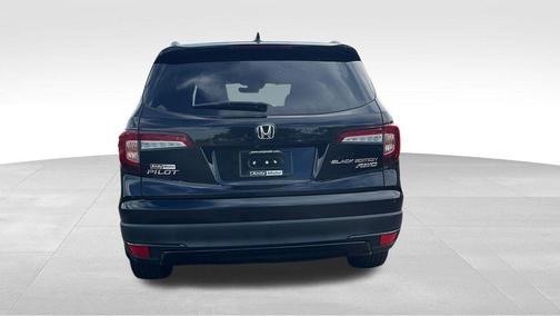 2021 Honda Pilot Black Edition