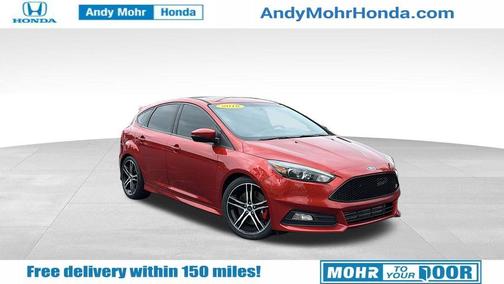 Hot Pepper Red Metallic Tinted Clearcoat 2018 Ford Focus ST Base