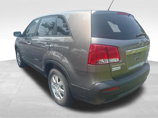 2012 Kia Sorento LX