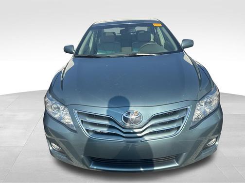 2010 Toyota Camry XLE