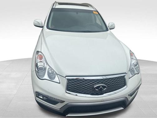 2017 INFINITI QX50 Base