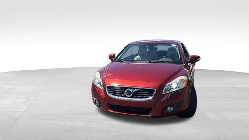 Flamenco Red Metallic 2011 Volvo C70 T5