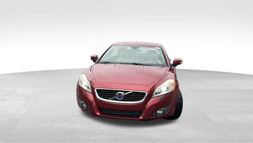 Flamenco Red Metallic 2011 Volvo C70 T5