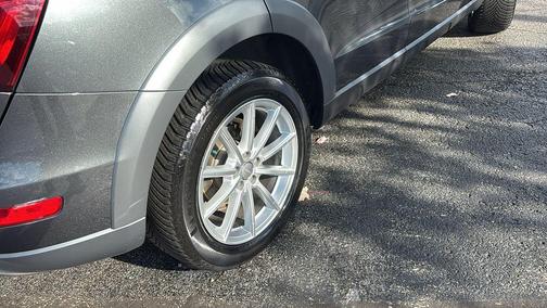 2017 Audi Q5 2.0T Premium Plus