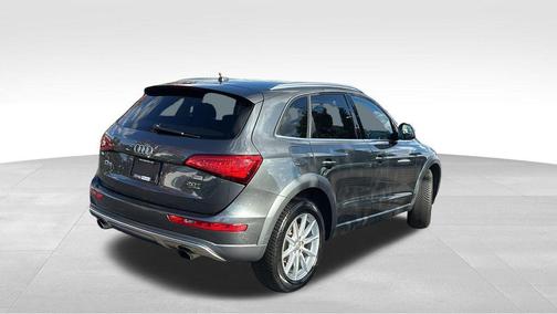 2017 Audi Q5 2.0T Premium Plus