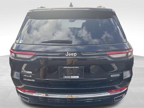 2022 Jeep Grand Cherokee Overland