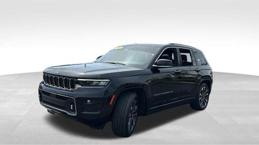 2022 Jeep Grand Cherokee Overland