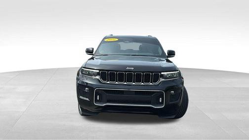 2022 Jeep Grand Cherokee Overland