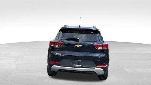 Midnight Blue Metallic 2021 Chevrolet Trailblazer LT