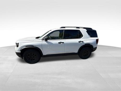 Platinum White Pearl 2026 Honda Passport TrailSport Elite Blackout