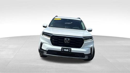 Platinum White Pearl 2023 Honda Pilot Elite