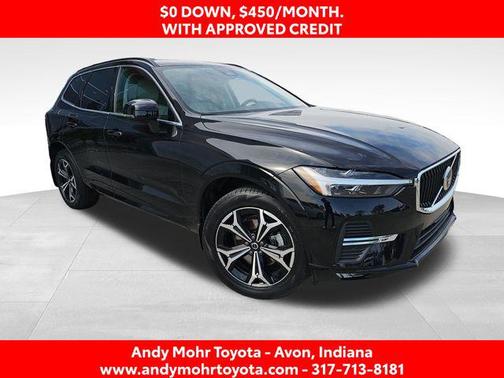 Onyx Black Metallic 2022 Volvo XC60 B5 Momentum