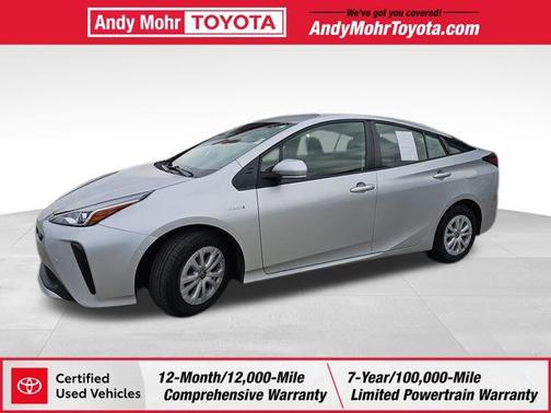 2022 Toyota Prius LE