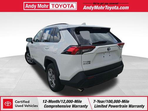 White 2022 Toyota RAV4 Hybrid XLE