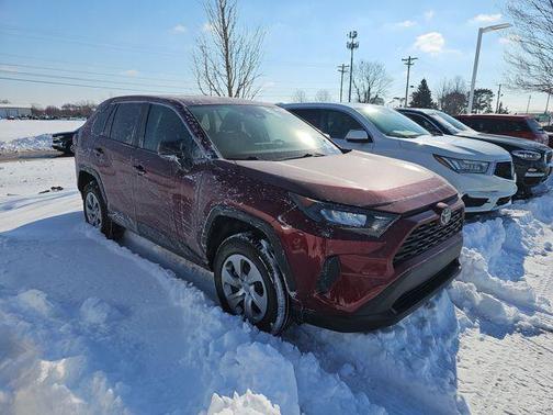 2022 Toyota RAV4 LE