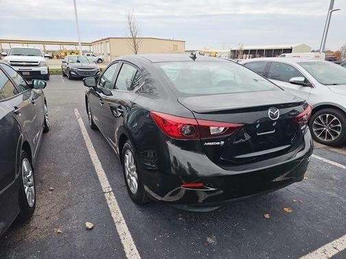 2016 Mazda Mazda3 s Grand Touring