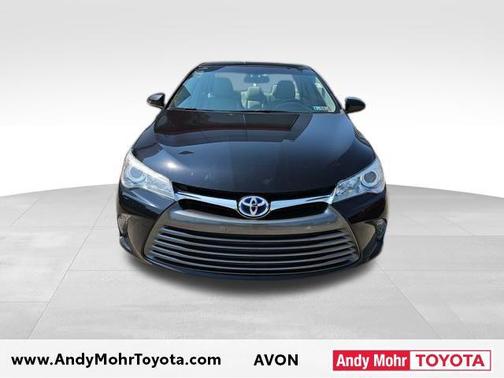 2016 Toyota Camry Hybrid XLE