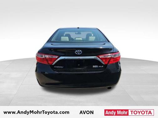 2016 Toyota Camry Hybrid XLE