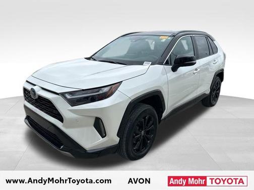 2022 Toyota RAV4 Hybrid SE