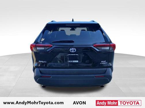 2020 Toyota RAV4 Hybrid XLE