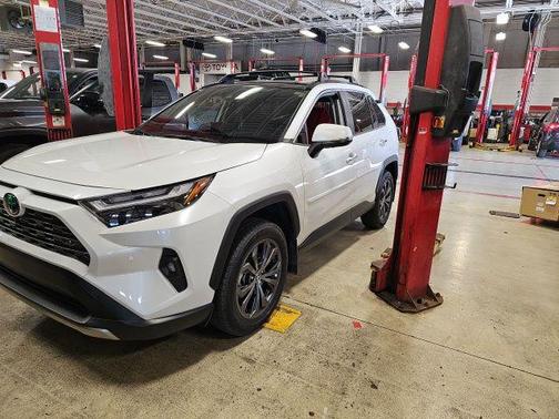 2024 Toyota RAV4 Hybrid Limited