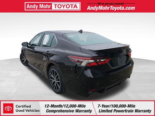 Midnight Black Metallic 2024 Toyota Camry SE