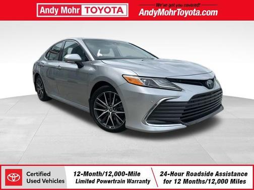 Celestial Silver Metallic 2022 Toyota Camry Hybrid XLE