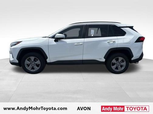 White 2022 Toyota RAV4 Hybrid XLE