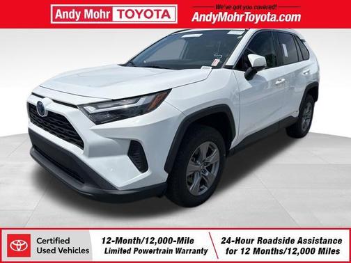 White 2022 Toyota RAV4 Hybrid XLE