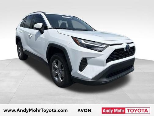 White 2022 Toyota RAV4 Hybrid XLE