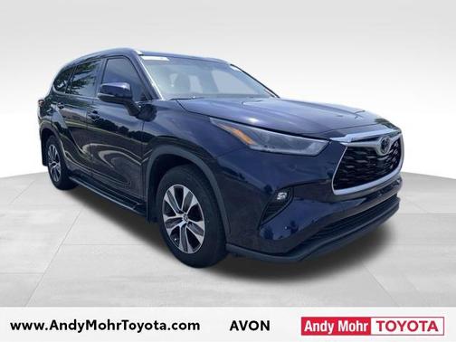 Magnetic Gray Metallic 2021 Toyota Highlander XLE