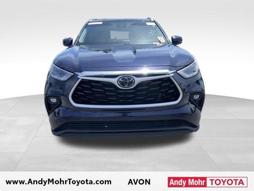 Magnetic Gray Metallic 2021 Toyota Highlander XLE