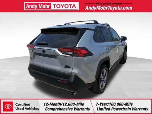 2022 Toyota RAV4 Hybrid XLE